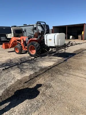 Green Touch Lawn & Landscape Logo