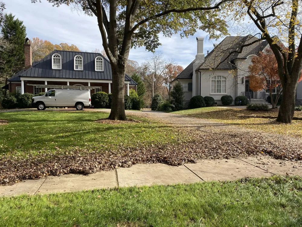 Top-rated lawn care service experts serving Charlotte, NC - Green Touch Lawn Care