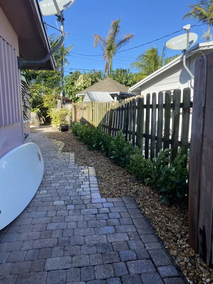 Reliable landscaping services experts serving Fort Lauderdale, FL - Green Touch Property Maintenance