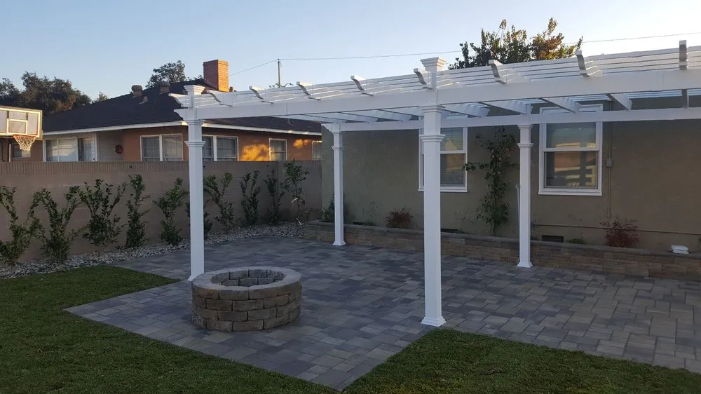 Local yard cleanup service experts serving Bellflower, CA - Green Touch Tree and Landscaping Services