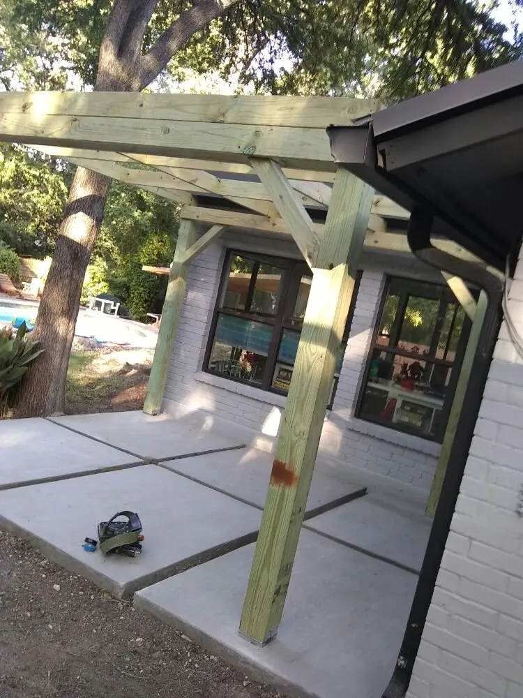 Affordable yard maintenance in Dallas, TX - Green Tree Lawn Care Services