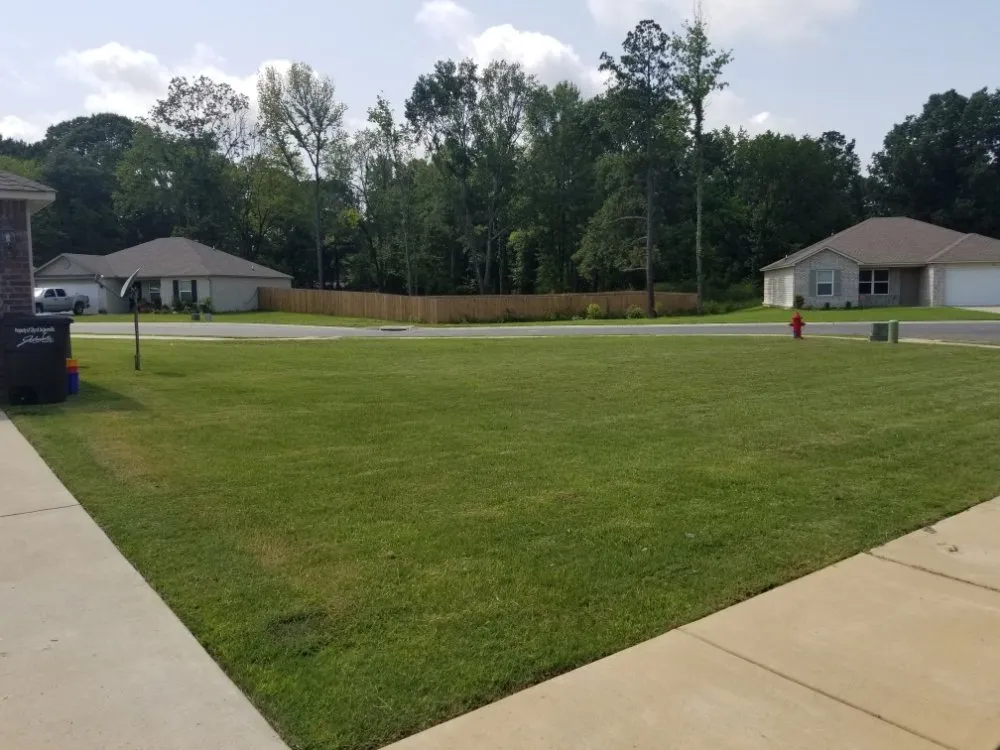 Affordable landscape installation experts serving Little Rock, AR - Green Trimmings