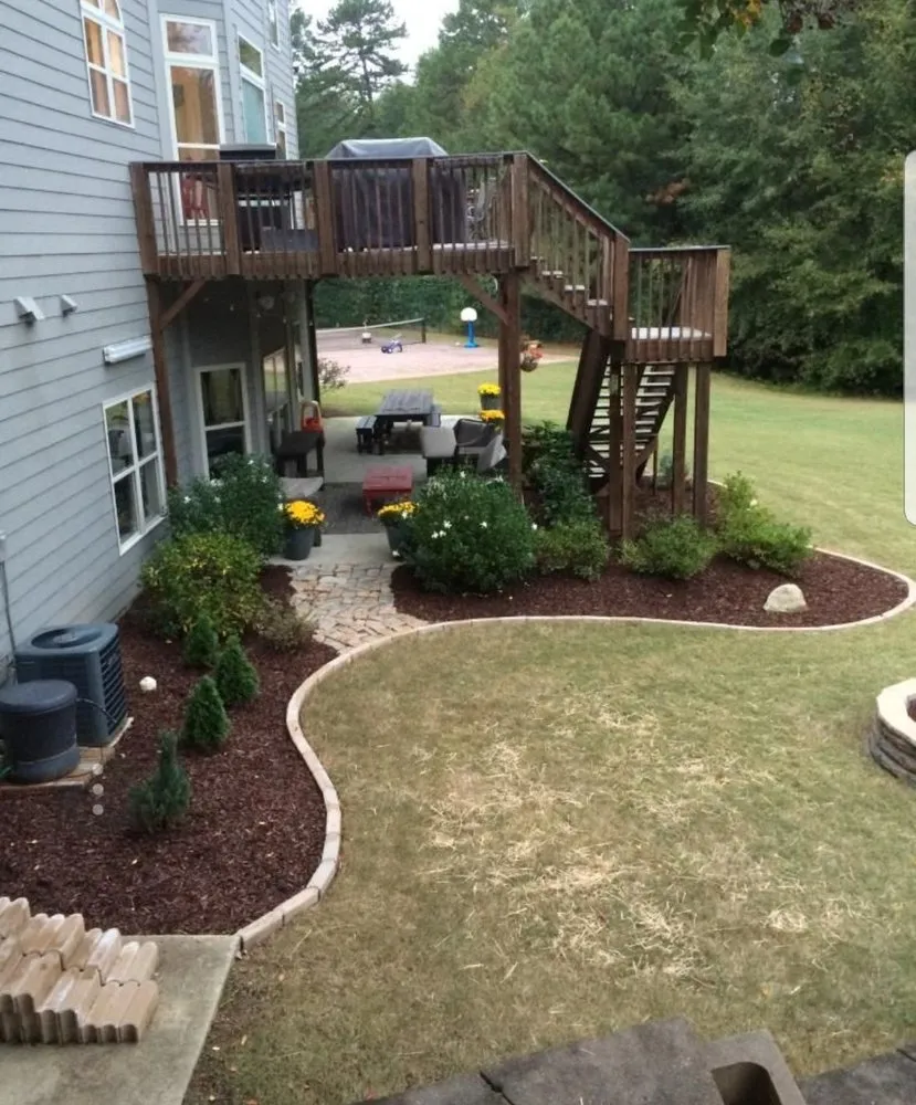 Local yard maintenance for residential properties in Atlanta, GA by Green Trims Quality Landscaping