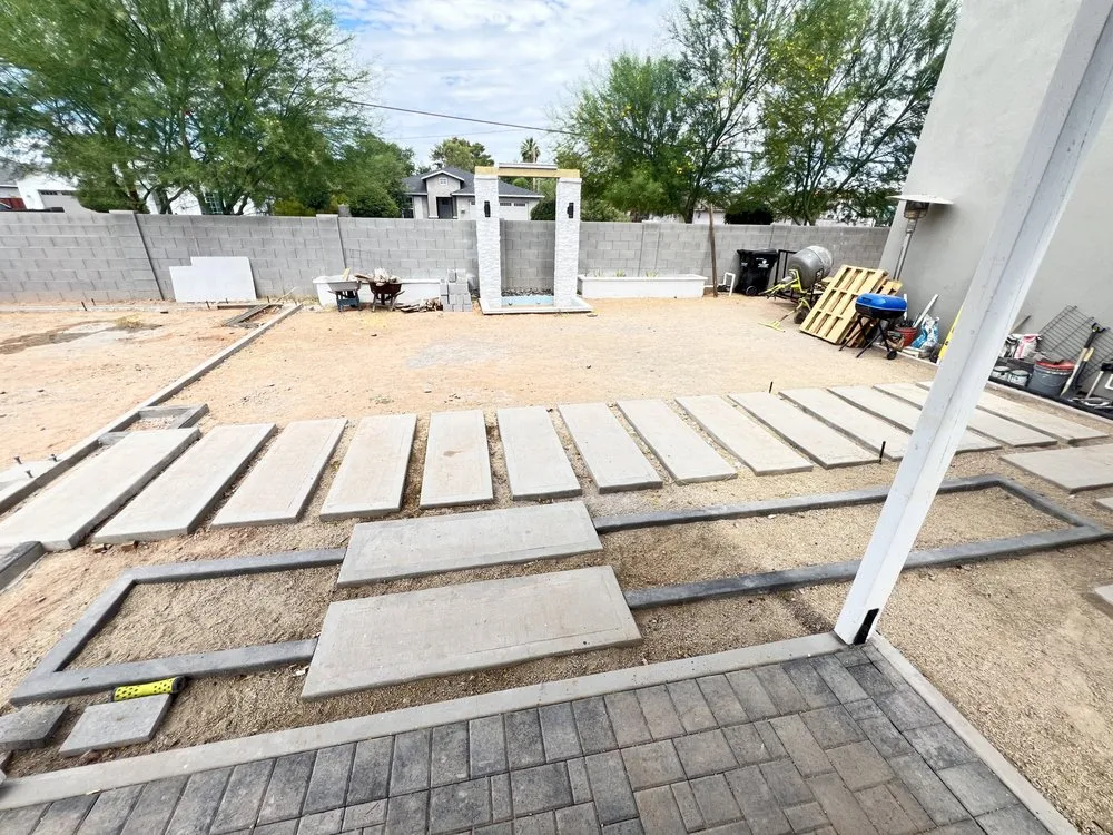 Top-rated yard cleanup service for homes in Phoenix, AZ by Green Trust Landscapes