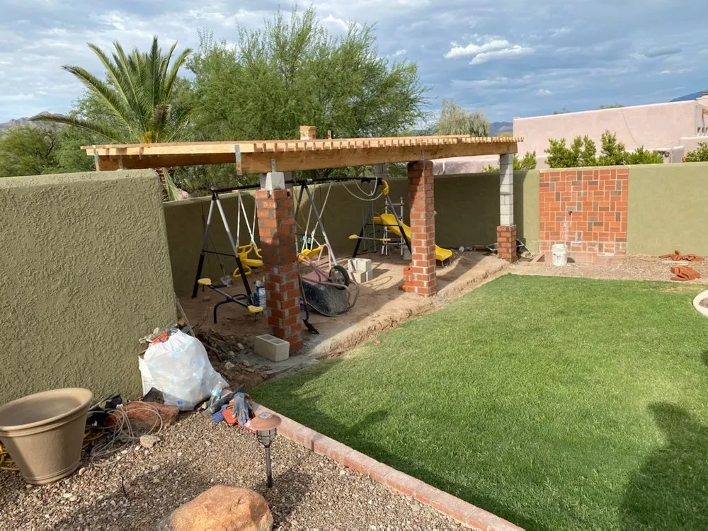 Custom outdoor landscaping experts serving Tucson, AZ - Green tucson