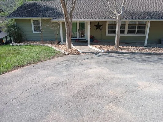 Green Turf Landscaping Logo