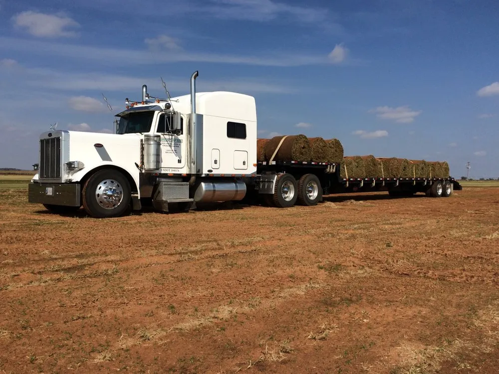 Local outdoor landscaping experts serving Lawton, OK - Green Turf Sod