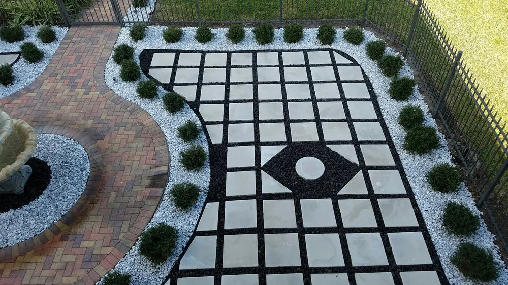 Local lawn care service for year-round maintenance in Winter garden, FL by Green Turf