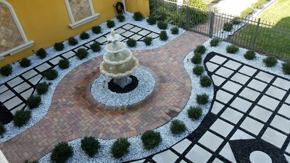Custom garden landscaping in Winter garden, FL by Green Turf