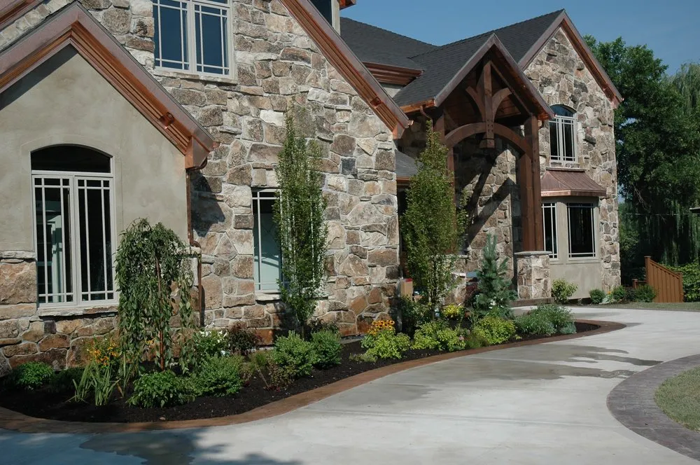 Professional yard maintenance in Murray, UT - Green Utah Landscaping