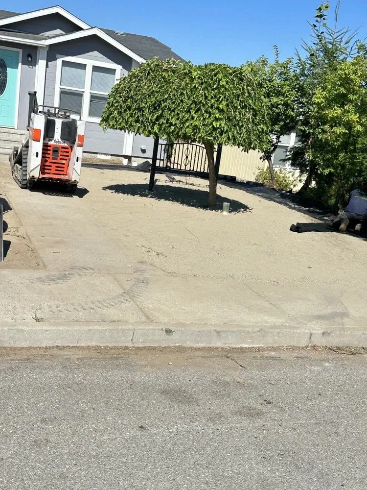 Affordable yard maintenance with custom design in Rock Island, WA by Green Valley Expertise