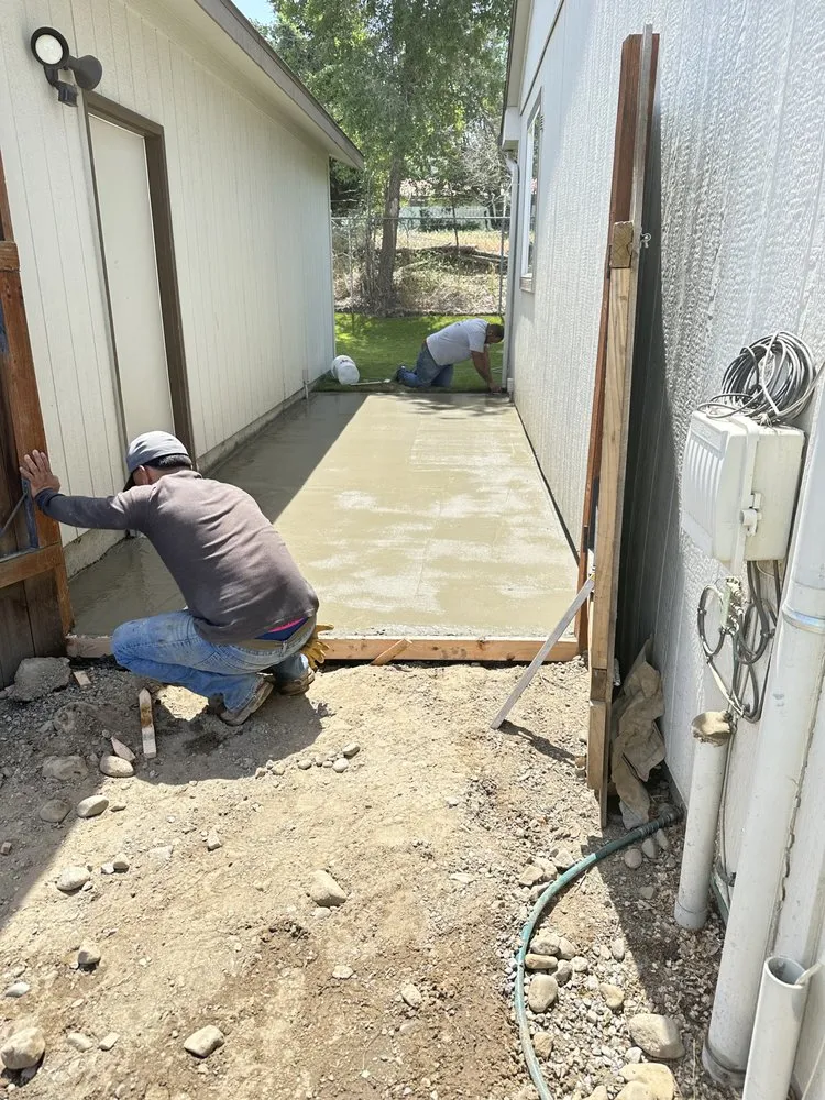 Professional yard maintenance for year-round maintenance across Rock Island, WA - Green Valley Expertise