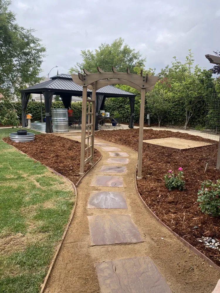 Expert landscape installation for beautiful yards across Canyon Lake, CA - Green Valley Landscape