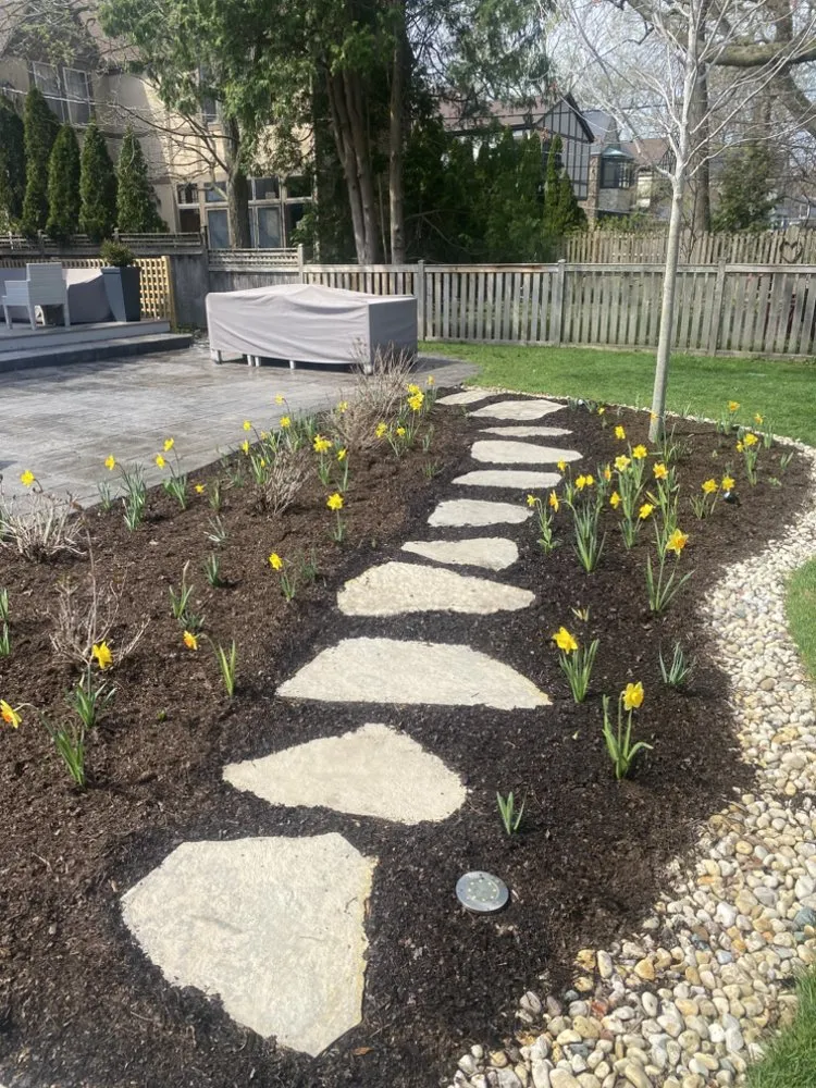 Custom lawn care service experts serving Harvard, IL - Green Valley Landscaping