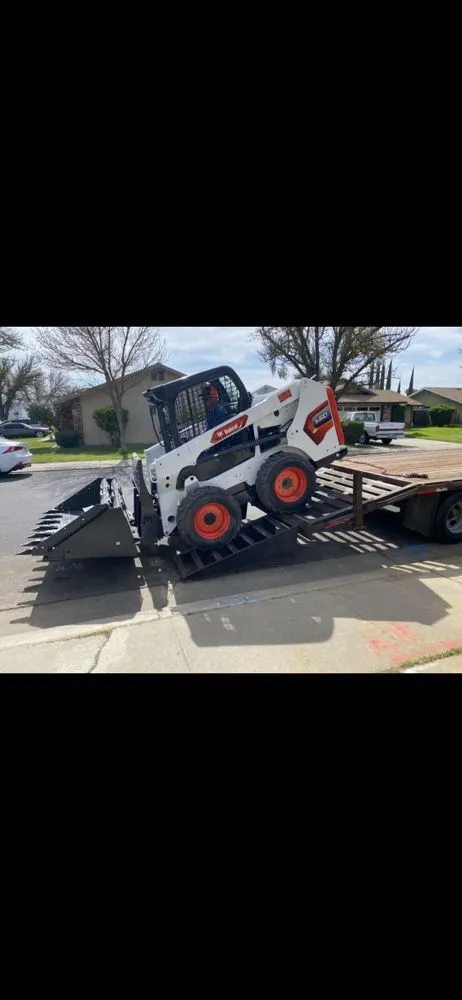 Top-rated yard cleanup service in Modesto, CA by Green Valley Landscaping