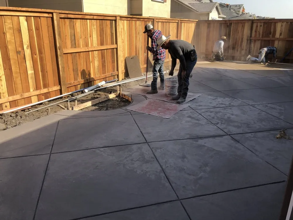 Professional yard maintenance in Vacaville, CA by Green Valley Landscaping