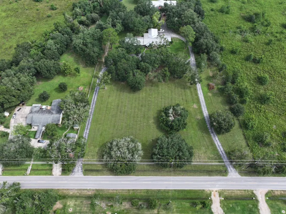 Reliable yard cleanup service in Katy, TX - Green Valley Lawn Service