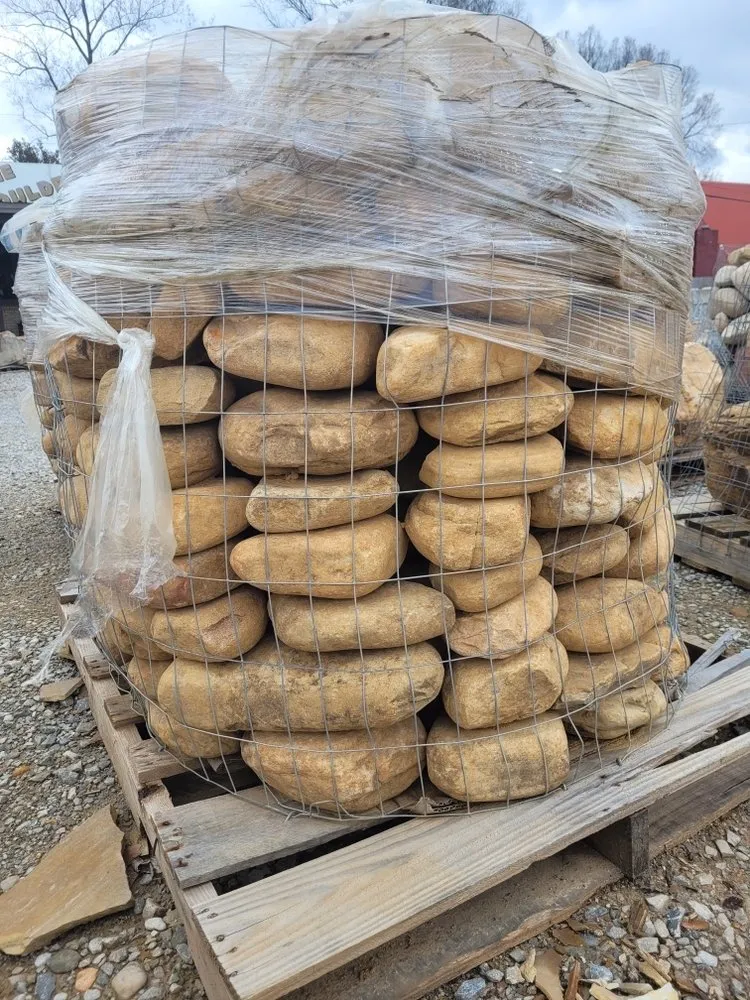 Top-rated lawn care service experts serving Florence, AL - Green Valley Nursery & Landscaping