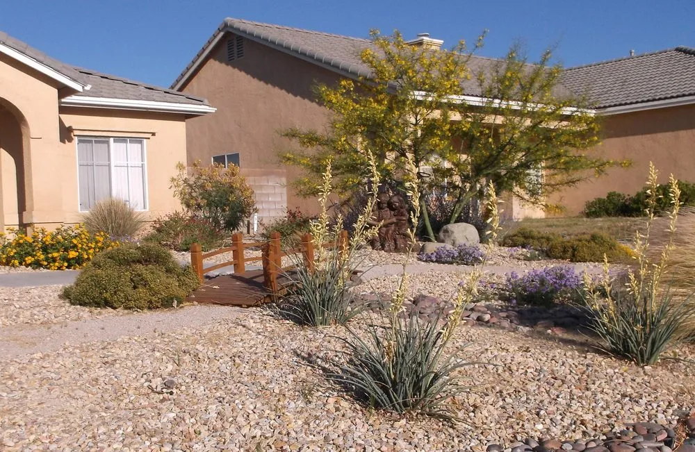 Affordable garden landscaping experts serving Lancaster, CA - Green Valley Nursery