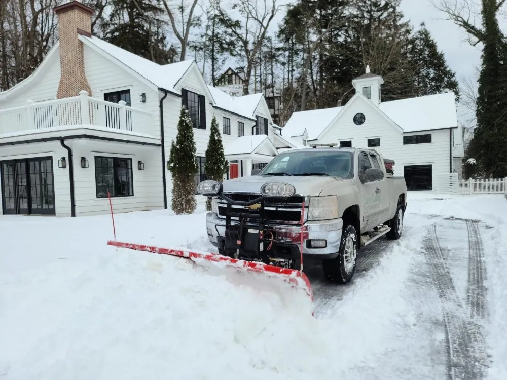 Custom garden landscaping experts serving Danbury, CT - Green Valley Property Maintenance