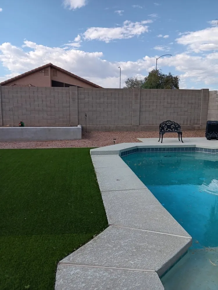 Reliable lawn mowing service experts serving Mesa, AZ - Green Valley Service