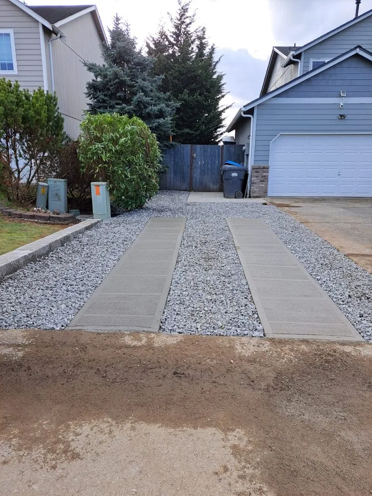 Reliable lawn mowing service in Shelton, WA - Green valley Tree Service & Landscape