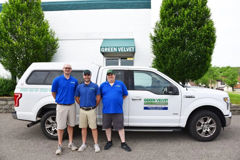 Trusted landscaping services experts serving West Carrollton, OH - Green Velvet Sod Farms