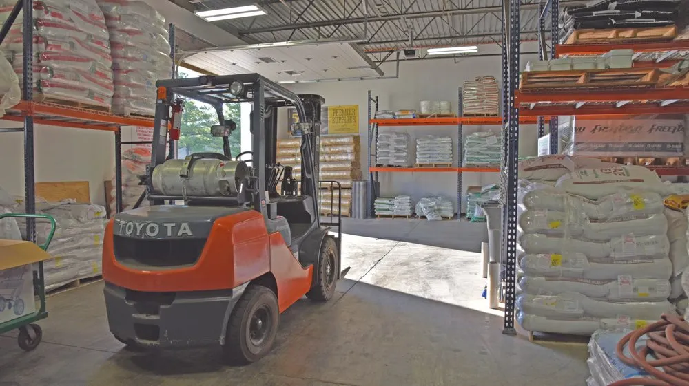 Affordable yard cleanup service in West Carrollton, OH - Green Velvet Sod Farms