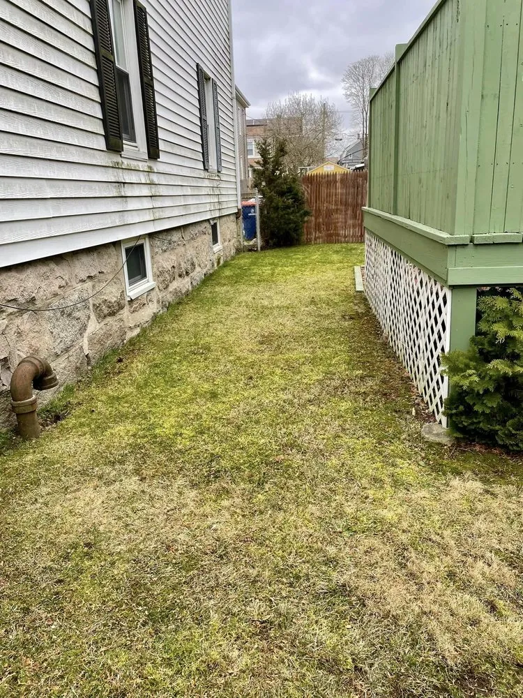 Reliable lawn mowing service experts serving New Bedford, MA - Green View Landscape