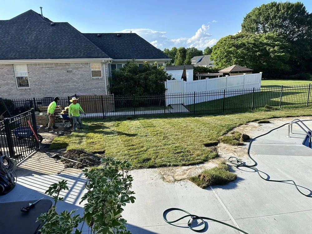 Affordable landscaping services in Newport News, VA by Green View Lawn Care