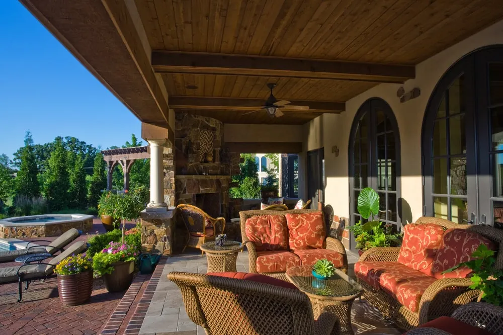 Professional landscape installation in Mahomet, IL - Green View