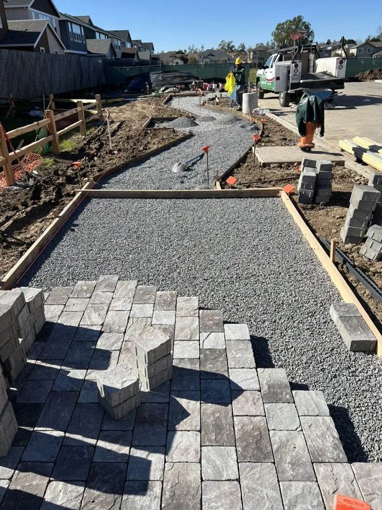 Professional outdoor landscaping experts serving Santa Rosa, CA - Green Vine Landscaping