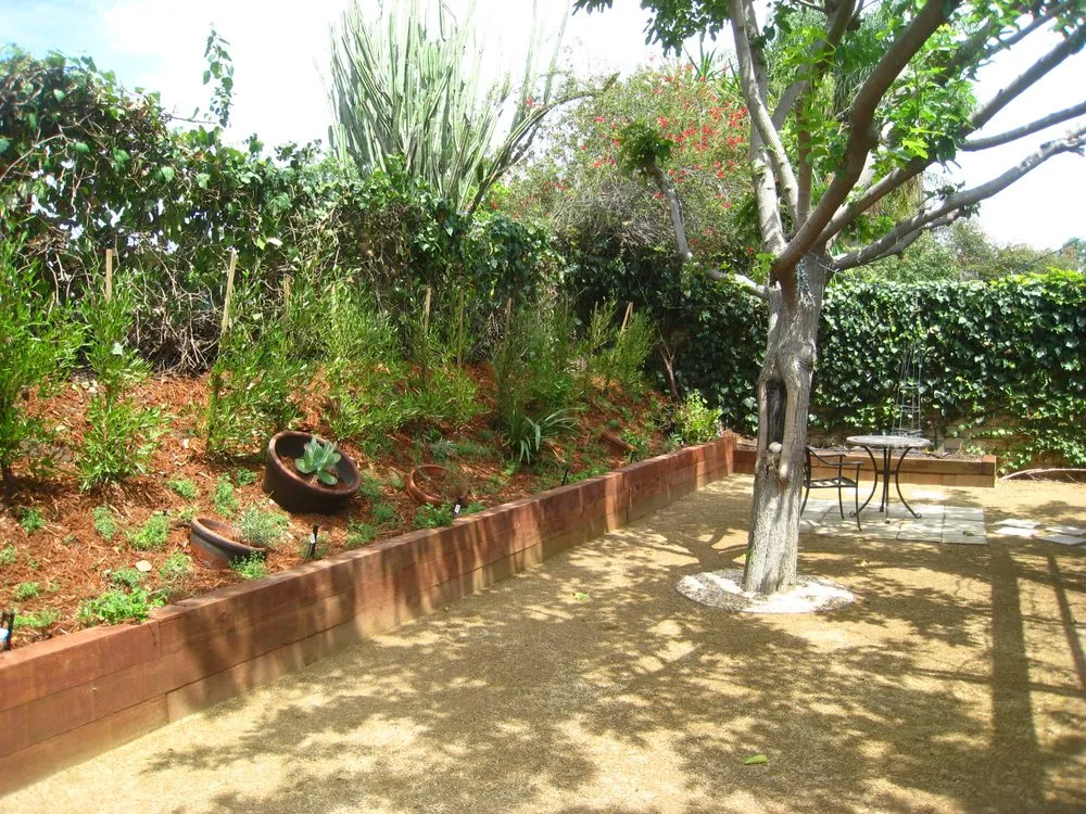Top-rated residential landscaping in Sherman Oaks, CA - Green Vision