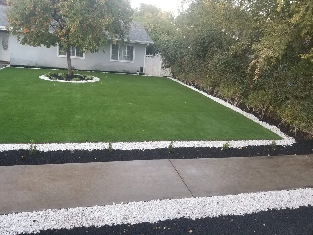 Professional residential landscaping in Sherman Oaks, CA - Green Vision
