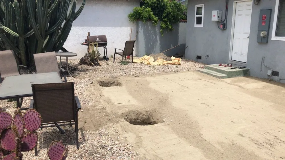 Custom outdoor landscaping experts serving Sherman Oaks, CA - Green Vision