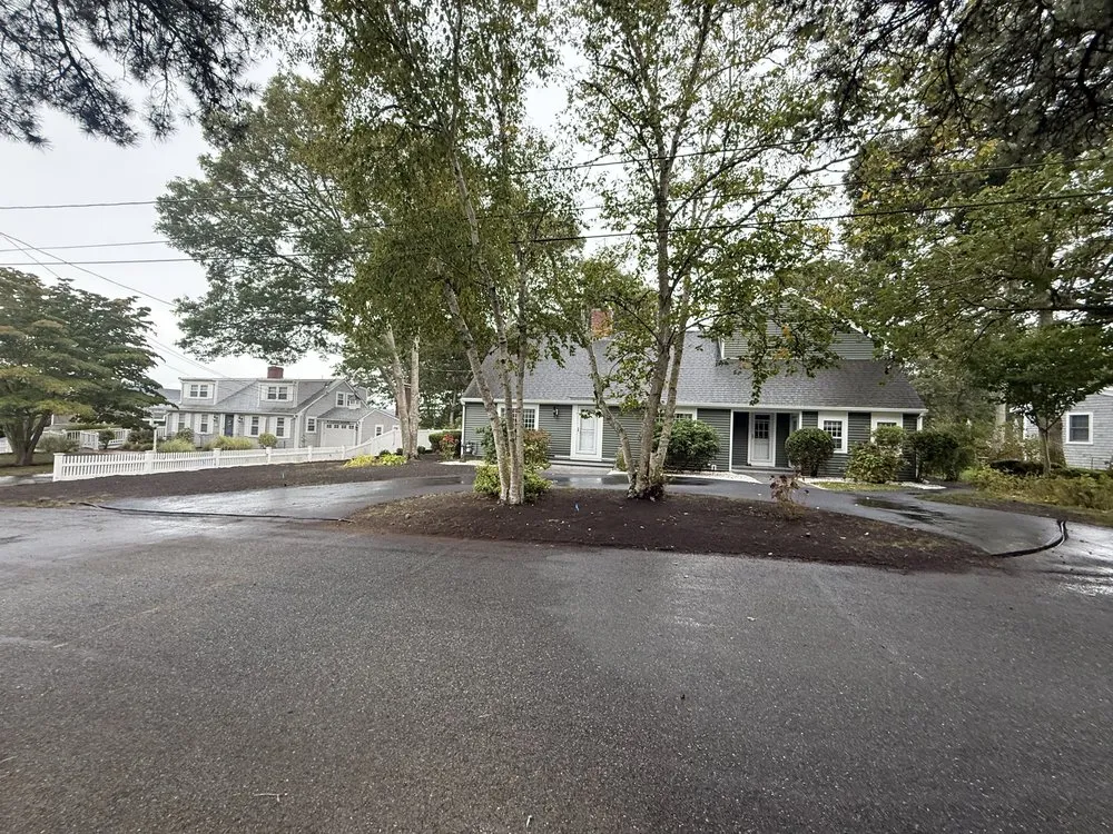 Custom yard maintenance experts serving Barnstable, MA - Green Water Landscaping & Irrigation