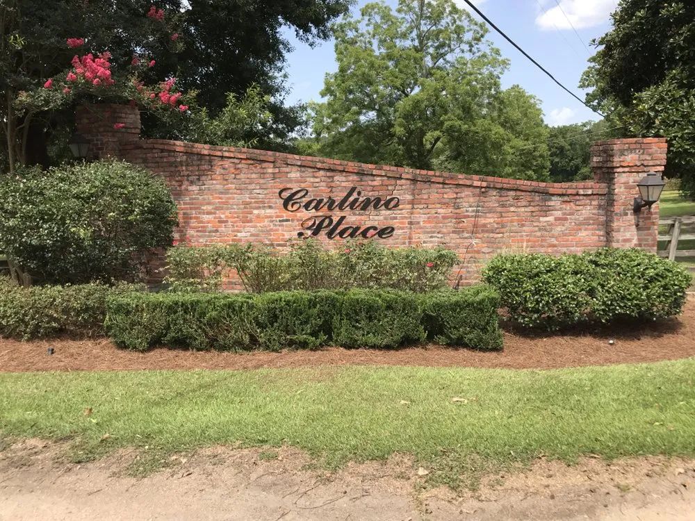 Affordable landscaping services in Baton Rouge, LA by Green Wave Lawn Service