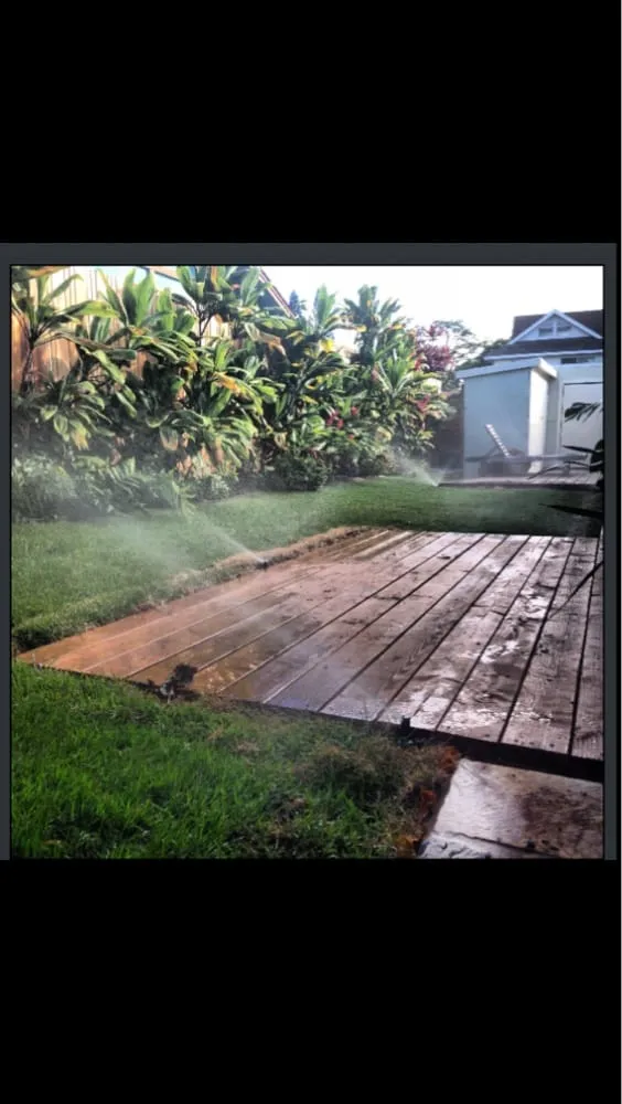 Professional lawn mowing service near you in Haleiwa, HI by Green Waves Landscaping