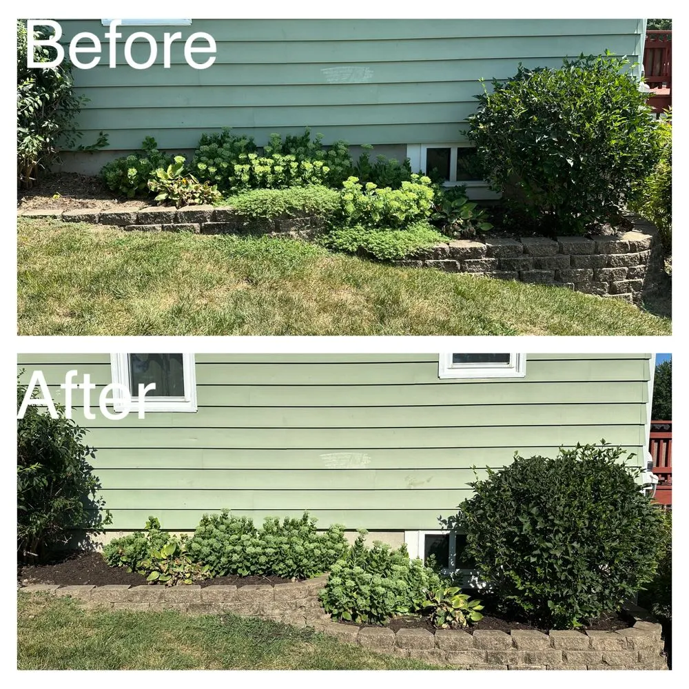 Trusted garden landscaping in Leavenworth, KS by Green Waves Lawn Solutions