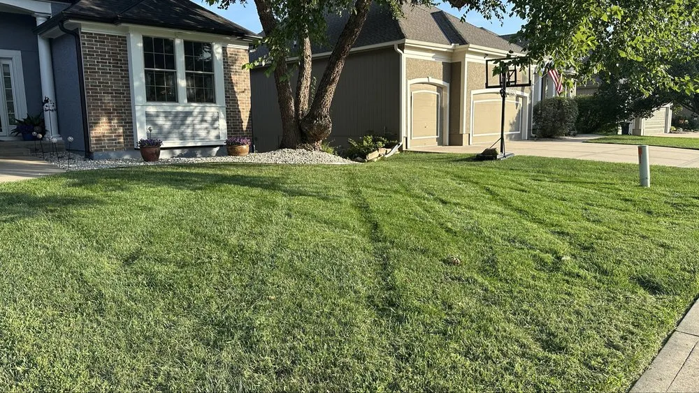 Local residential landscaping for outdoor upgrades across Leavenworth, KS - Green Waves Lawn Solutions