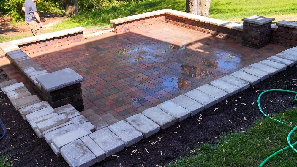 Affordable landscaping services experts serving Iowa City, IA - Green Way