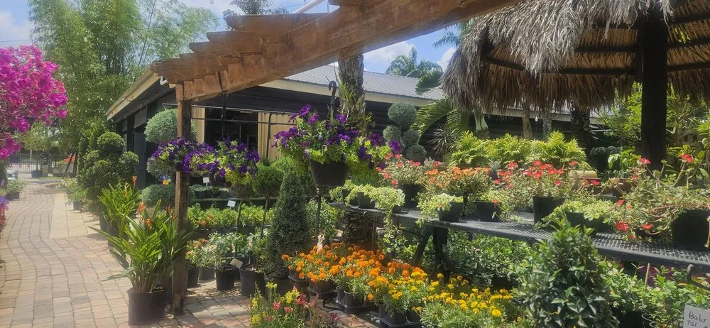 Custom yard maintenance with custom design in Miami, FL by Green Wholesale Center