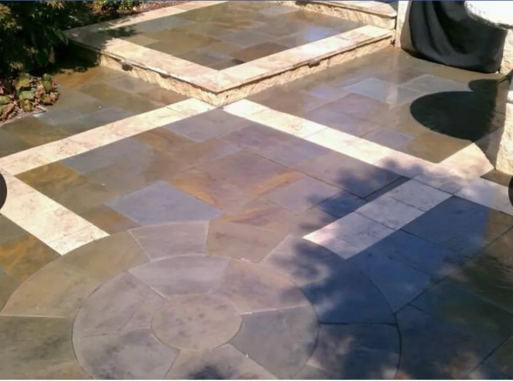 Top-rated yard cleanup service in De Soto, KS by Green With Envy Landscaping