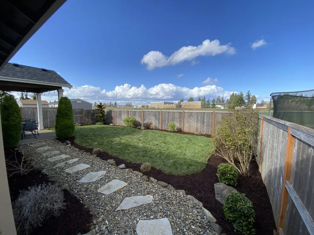 Local garden landscaping experts serving Molalla, OR - Green Work