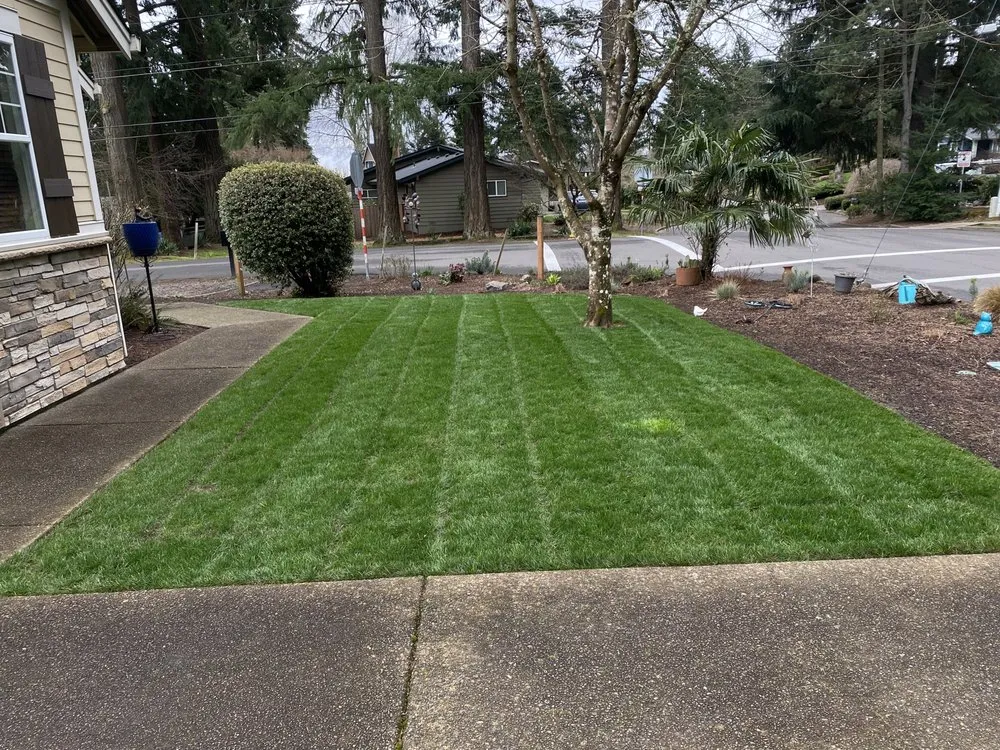 Trusted lawn care service with custom design in Molalla, OR by Green Work