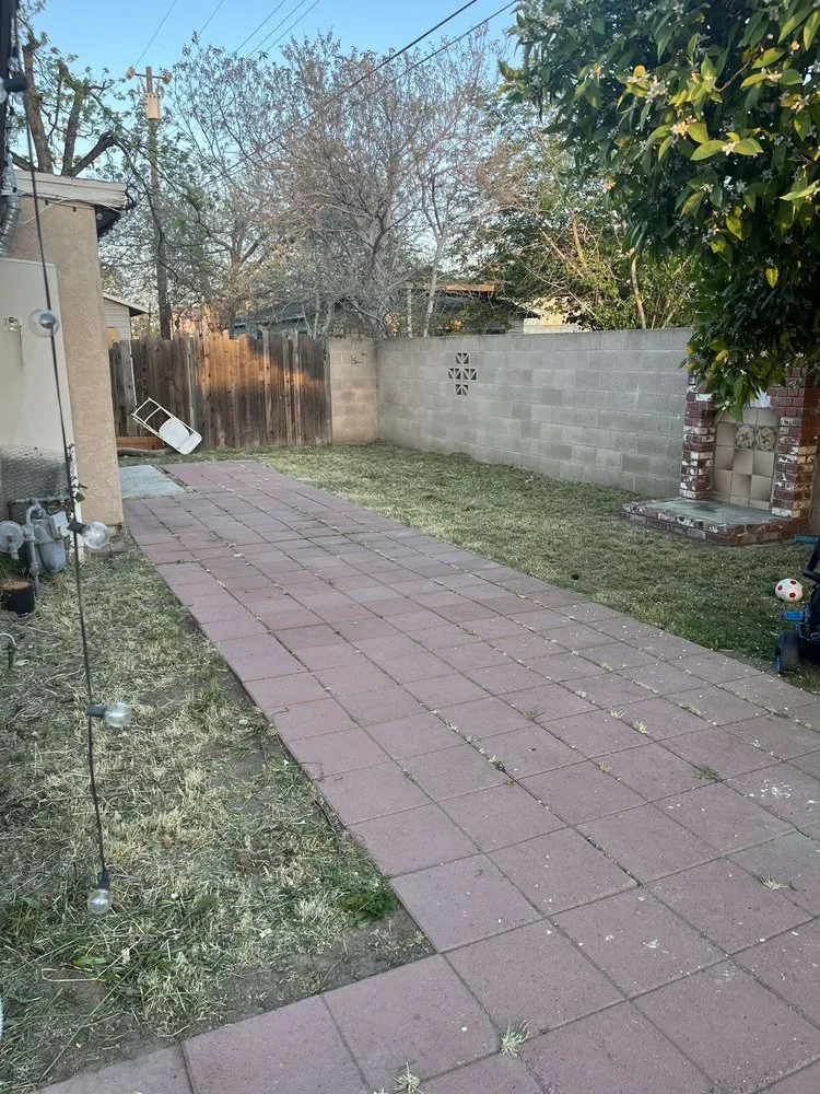 Custom outdoor landscaping near you in Bakersfield, CA by Green Works