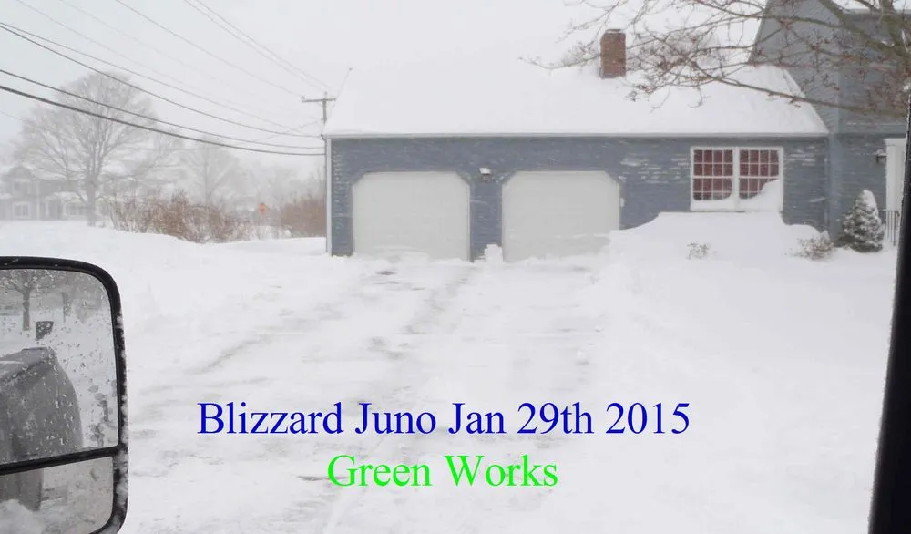 Expert lawn mowing service for beautiful yards across East Berlin, CT - Green Works