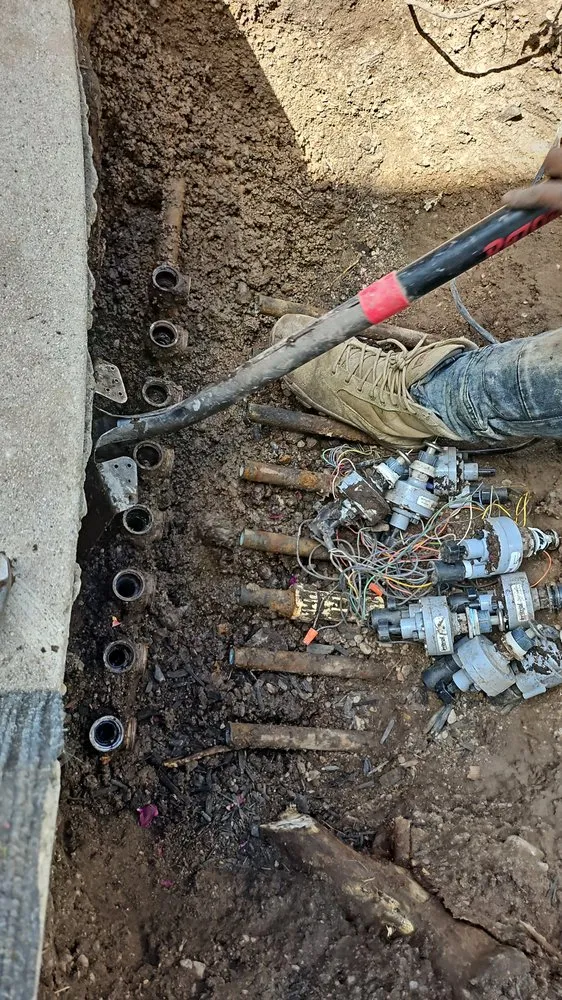 Expert landscaping services in Riverton, UT by Green Works Hardscapes and Maintenance