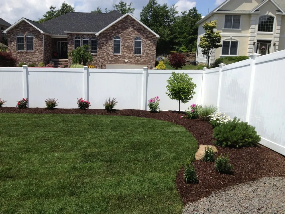 Local lawn mowing service experts serving Dalton, PA - Green Works Landscaping