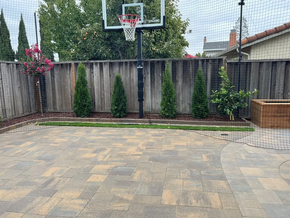 Top-rated residential landscaping in Concord, CA by Green World Landscape